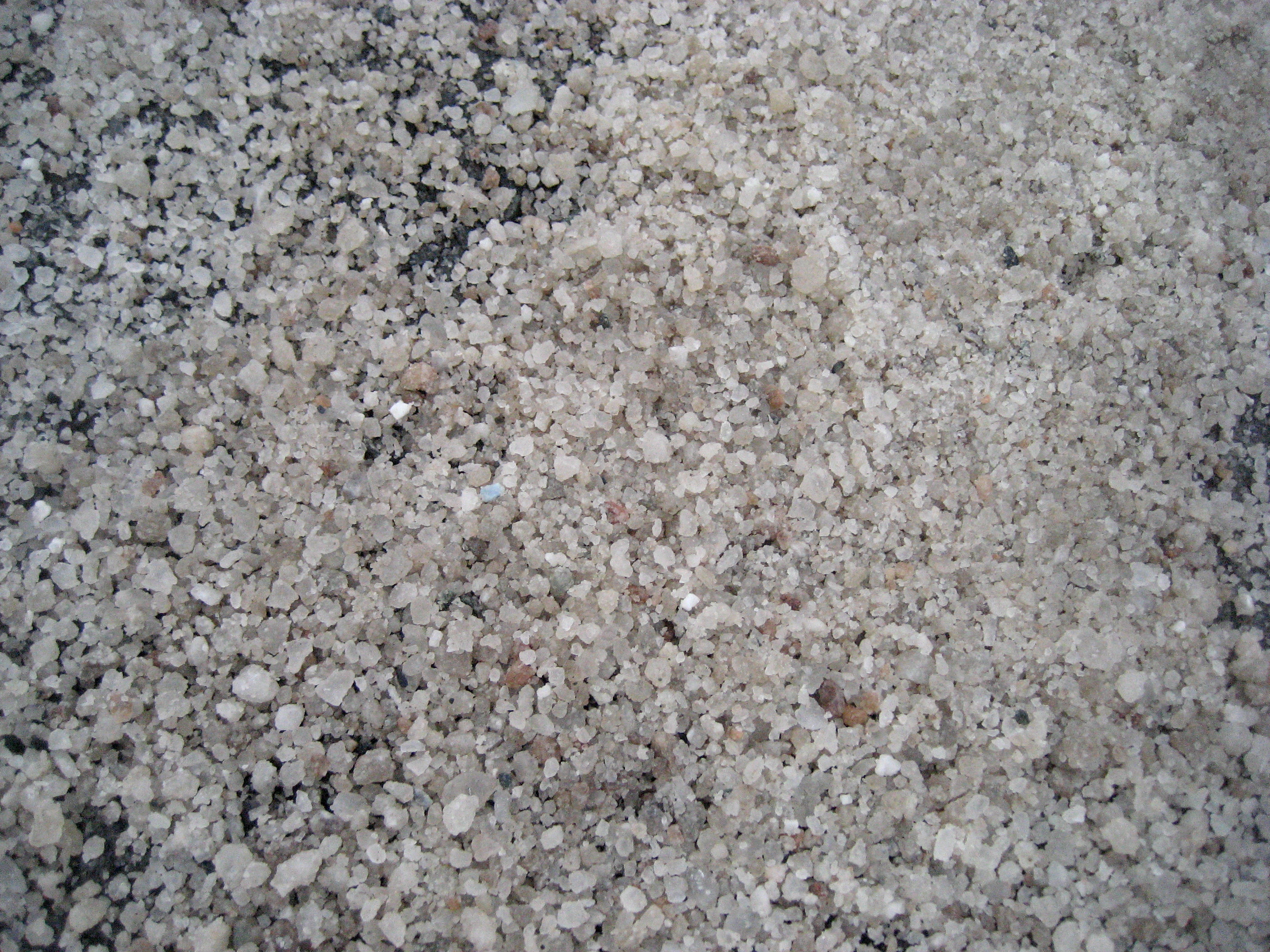 LessSalty solutions How to deice sidewalks and be nice to our lakes and rivers at the same