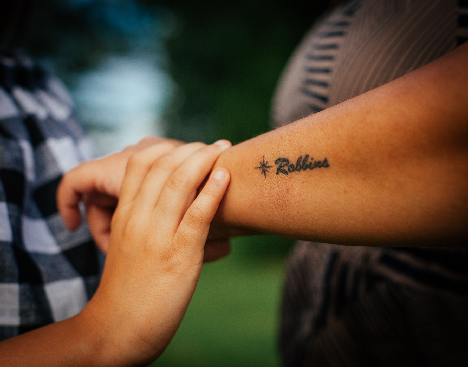 2 Michelle’s tattoo of the North Star represents what guided her ancestors and many others north to Canada — “the promised land.” “Robbins,” Michelle’s last name, is the name of her ancestor’s “master.”