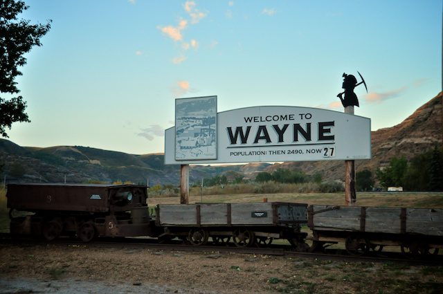 Wayne Alberta town sign
