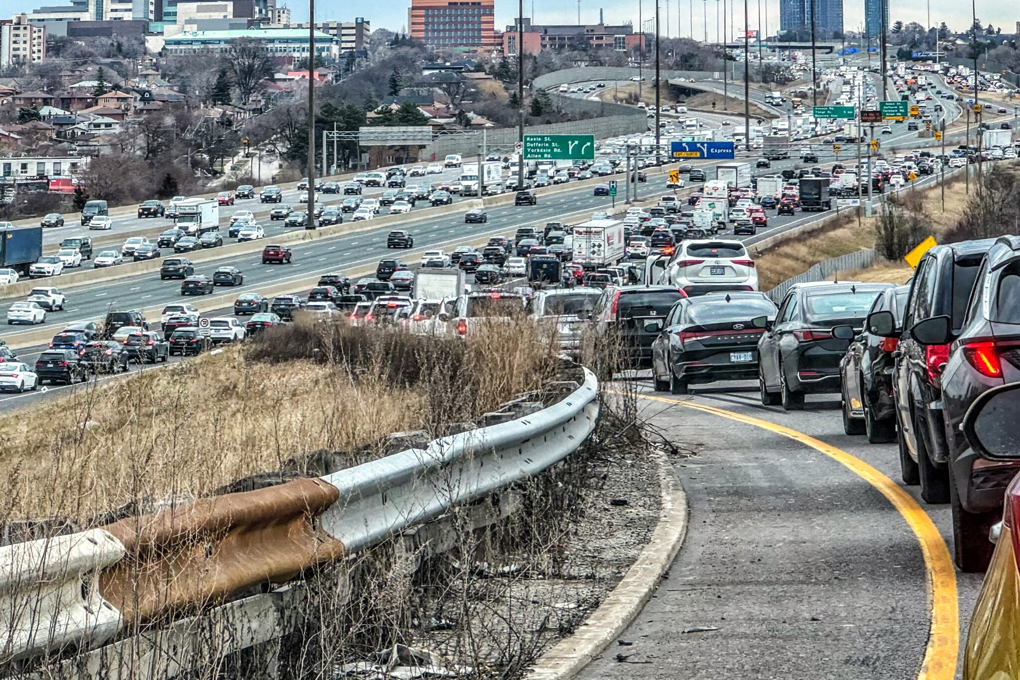 What Ontario stands to lose in Premier Ford’s push for more cars